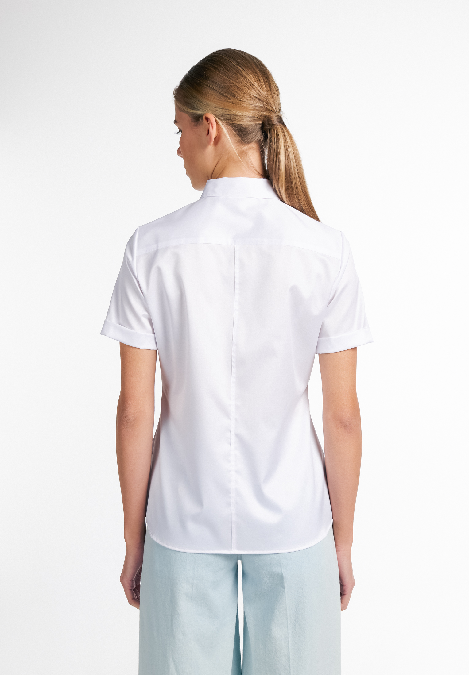 H708 Damenbluse Kurzarm