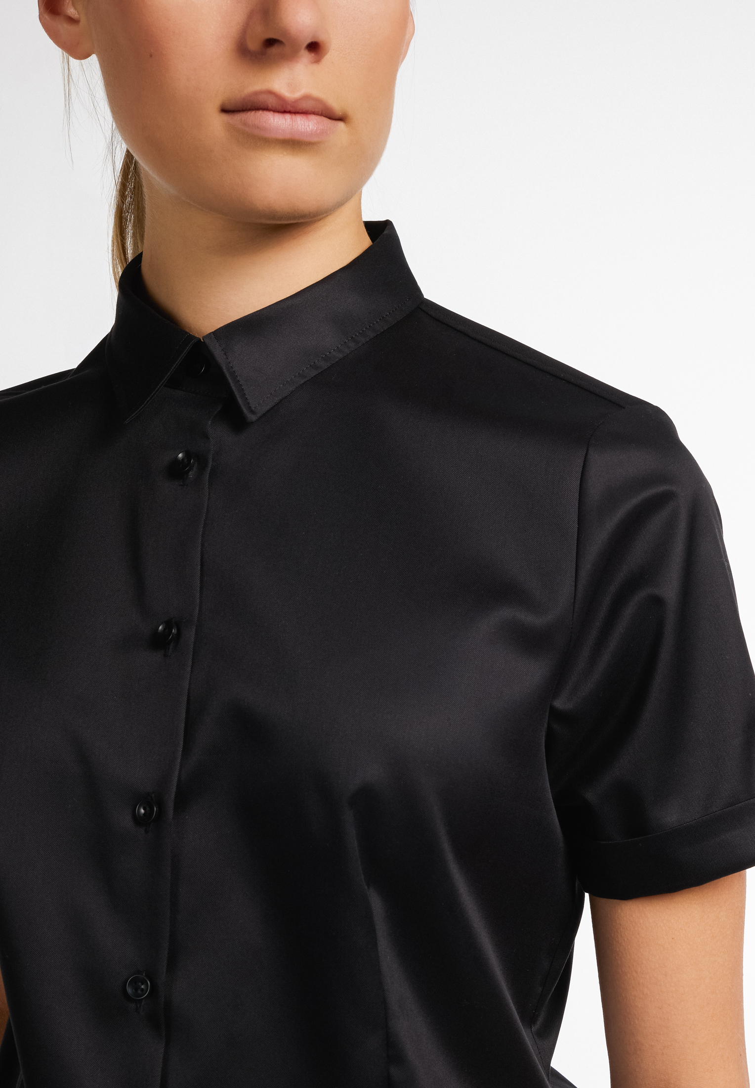 H708 Damenbluse Kurzarm