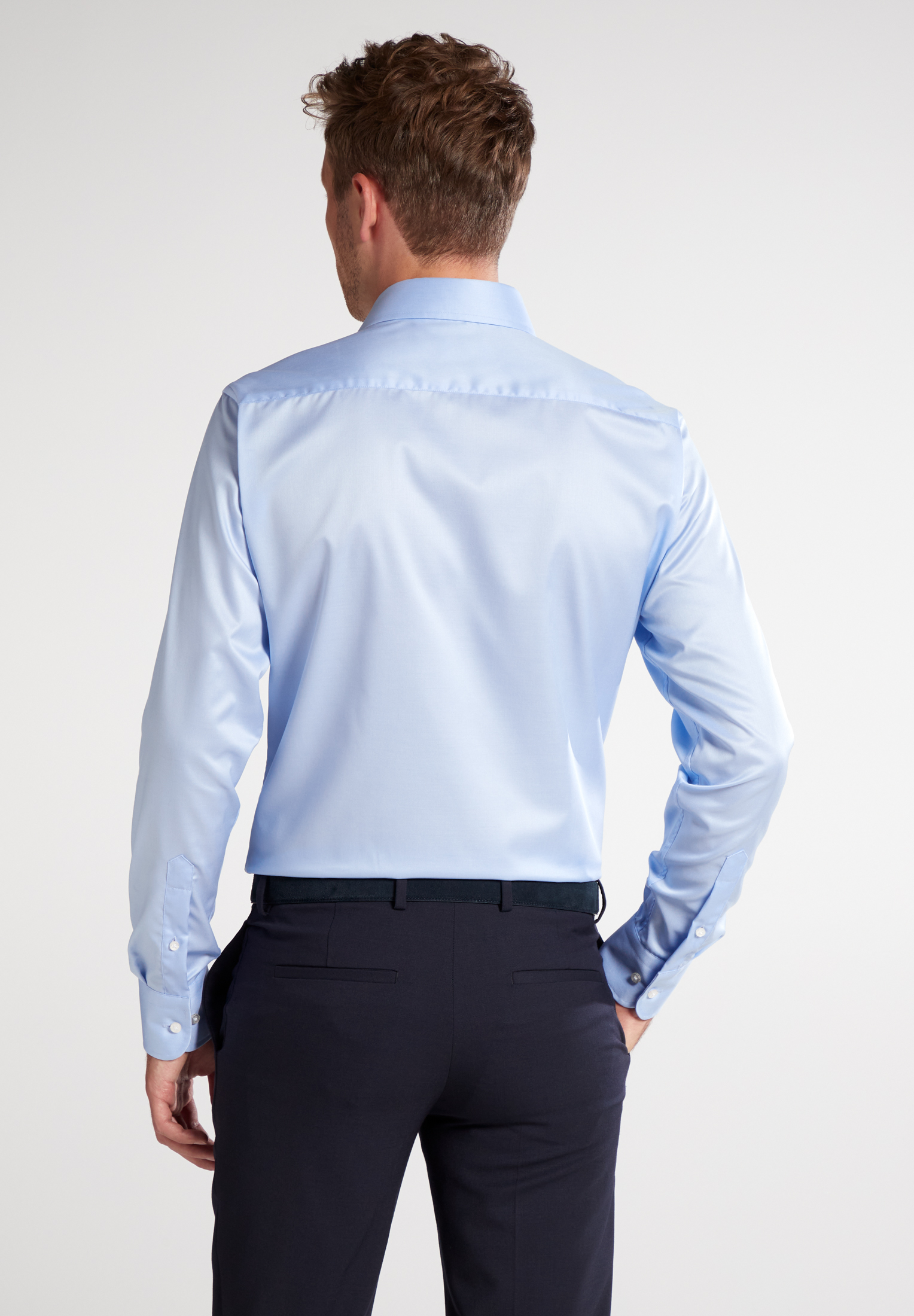 F682 Herrenhemd Langarm (Standard)